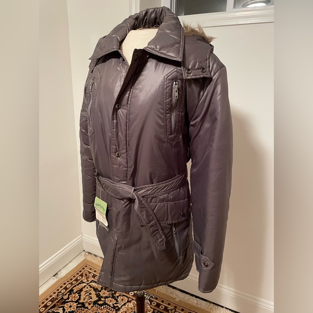 Men’s Belted Gray Winter Coat Medium